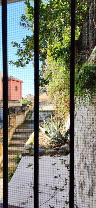 Apartamento La Casa Del Cuento Bajo Granada
