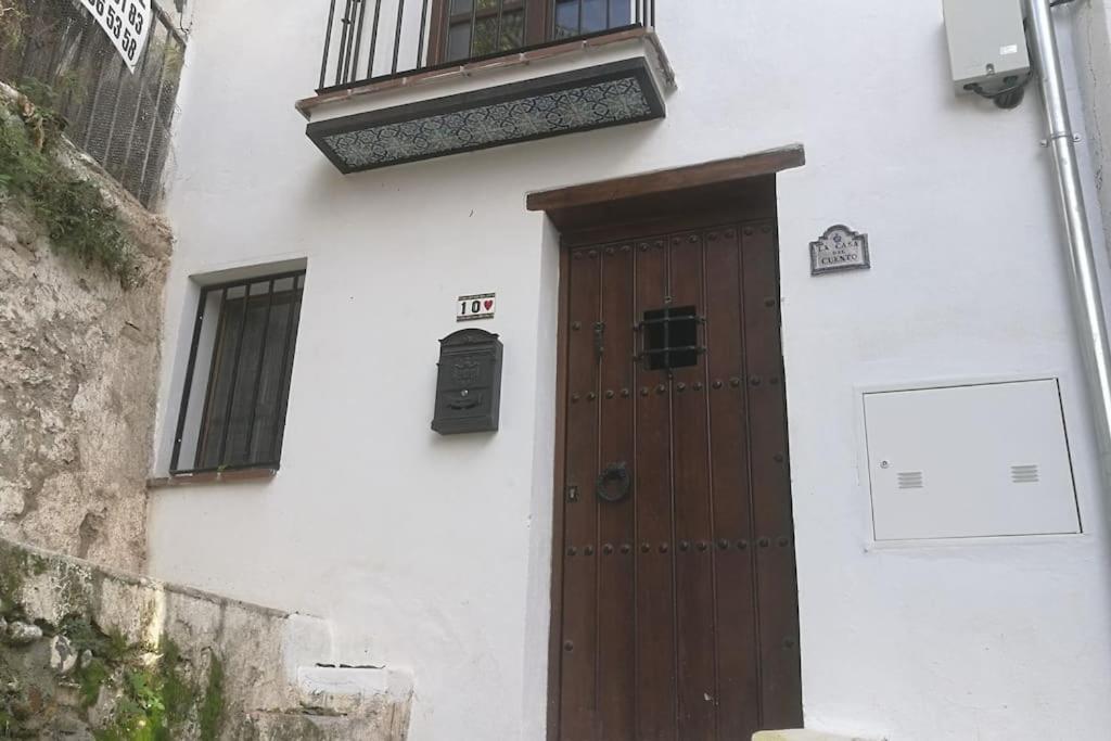 La Casa Del Cuento Bajo Appartamento *